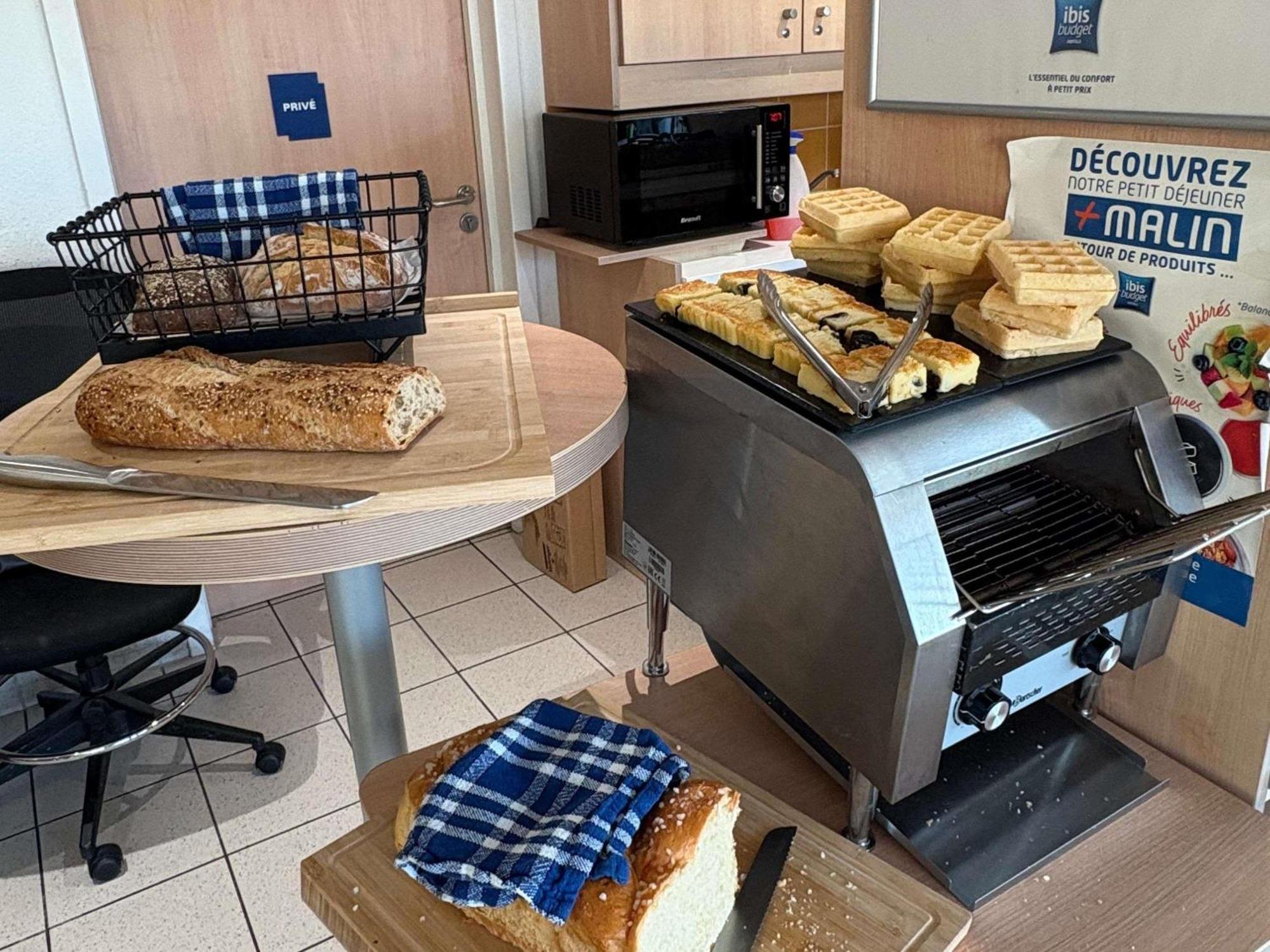Ibis Budget Ancenis Mésanger Εξωτερικό φωτογραφία