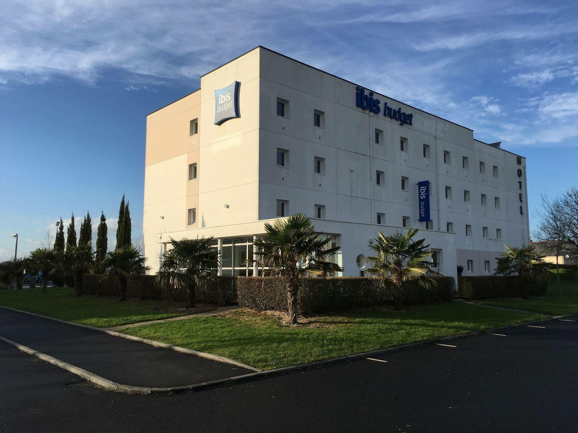 Ibis Budget Ancenis Mésanger Εξωτερικό φωτογραφία